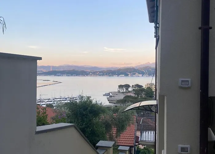 Ca Edo - Exclusive Terrace Apartment La Spezia